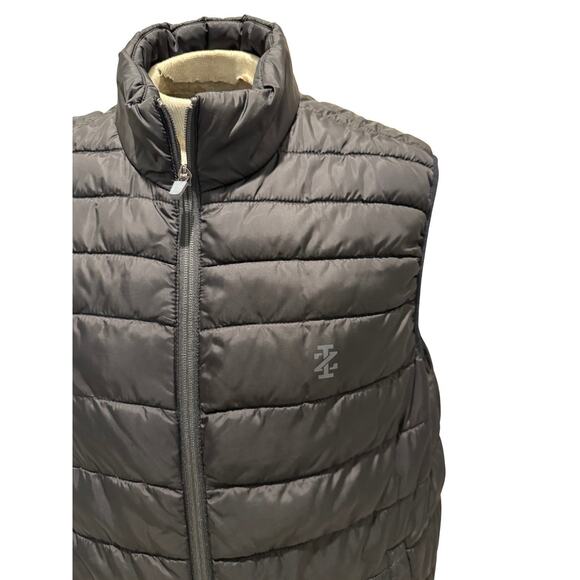 Izod Advantage Performance Men’s Black Puffer Vest Size Large L Quilted Full Zip - Picture 2 of 5